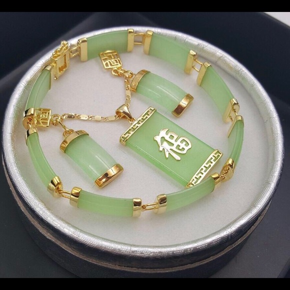 Natural Green Jade 18KGP Fortune set (福 happiness) - Picture 4 of 5